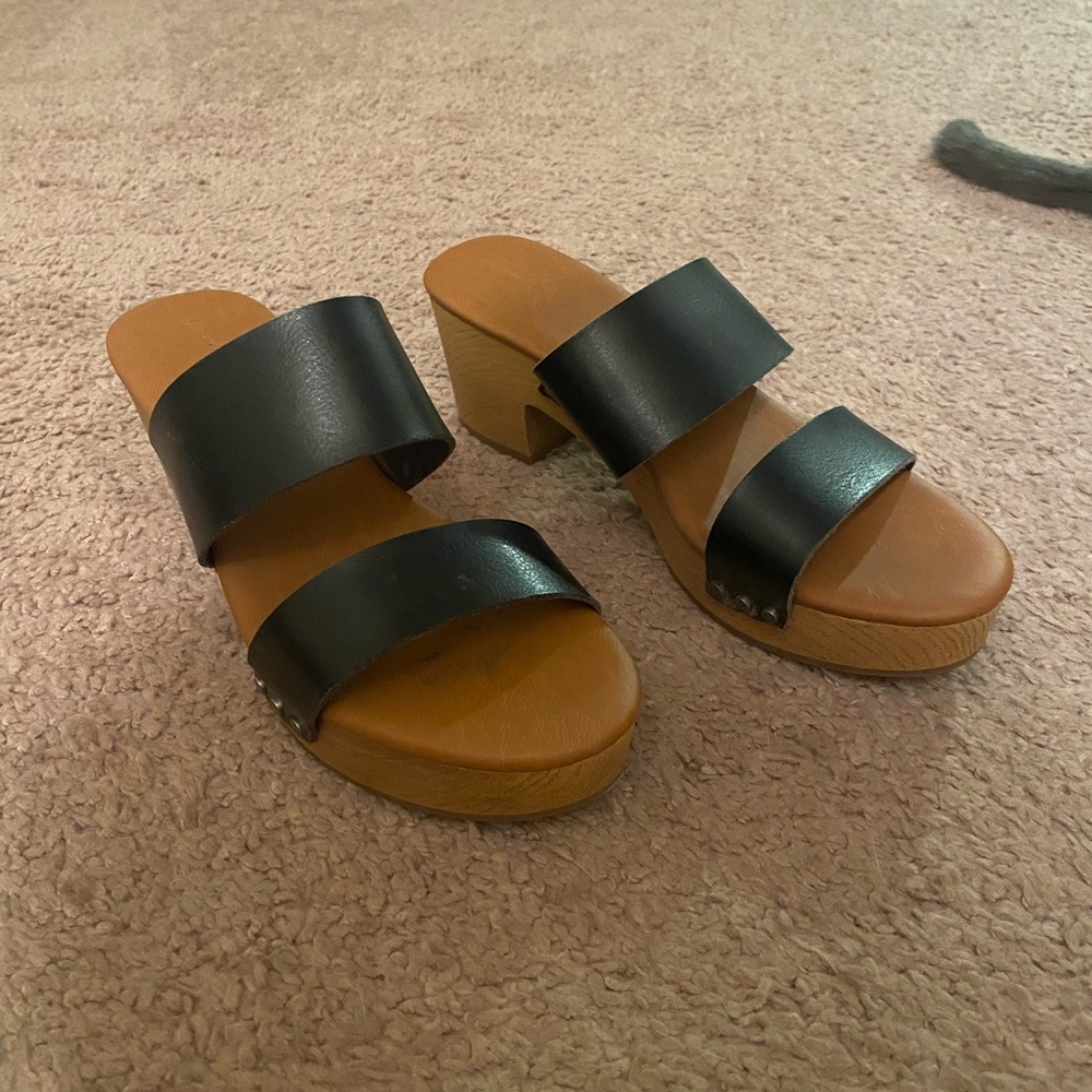 Heels - Picture 2 of 2